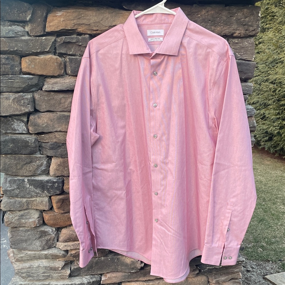 Calvin Klein Men's Light Red Dress Shirt